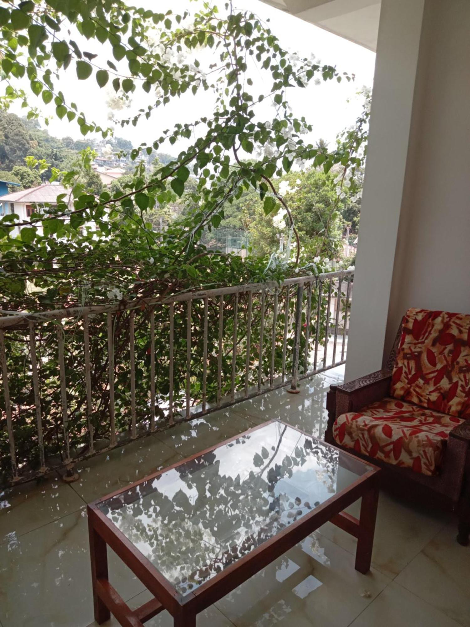 Old Town Hotel Kandy Dış mekan fotoğraf